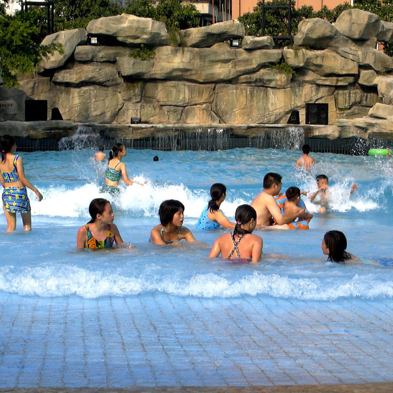 Professionele waterpark golfbad Gemakkelijk te installeren met reddingsbewakers Veilig betonnen ontwerp