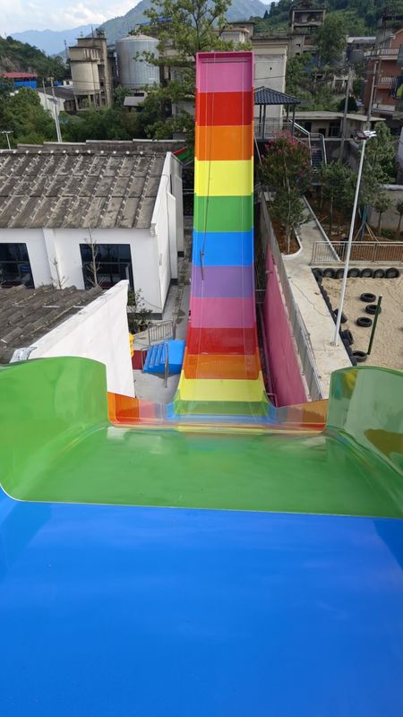 5-60 jaar oud U-vorm waterglijbaan Grote Mutilcolor boemerang waterglijbaan