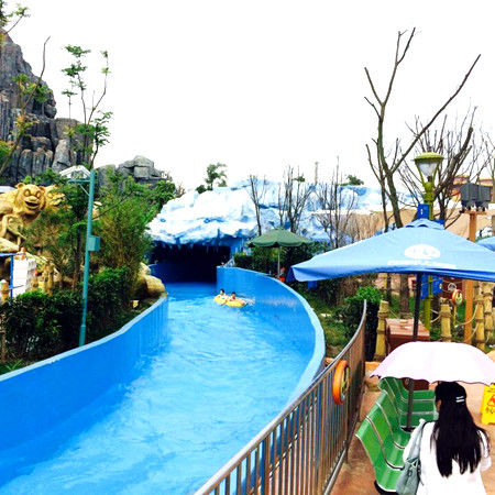 Gezinsvriendelijk Avontuurpark Lazy River met 200 capaciteit Langzame snelheid En Lifeguard toezicht
