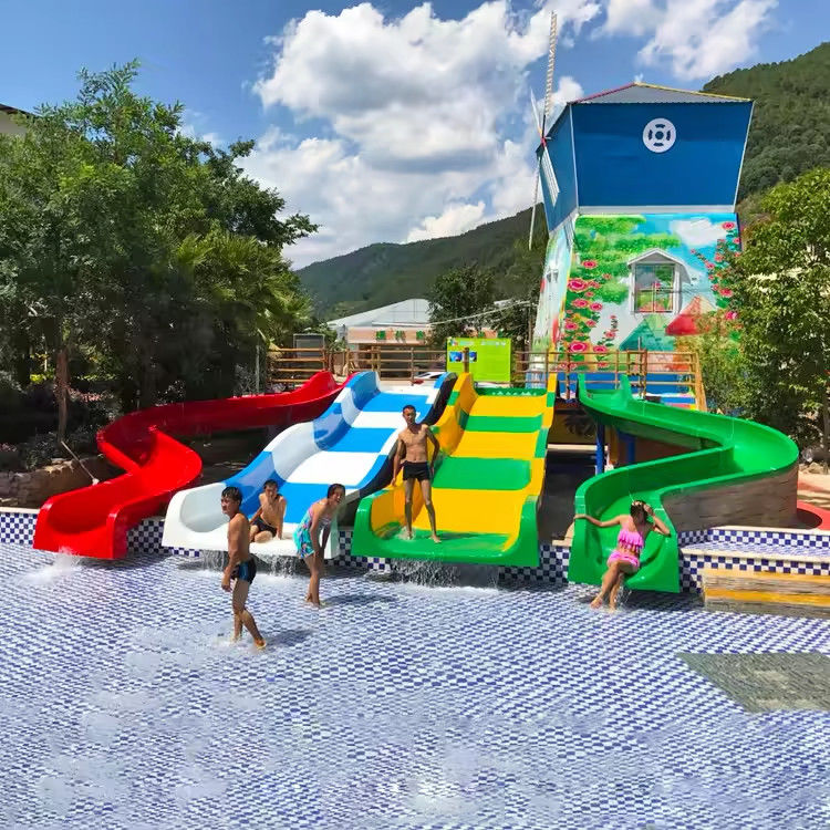 Aanpassing 6 Kinderen Capaciteit Outdoor Kids Pool Glijbaan Voor Familie Splash Pool